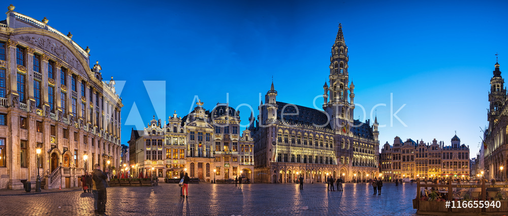 Obraz na płótnie Grand Place w niebieskiej godzinie w Brukseli | Obraz na płótnie w salonie