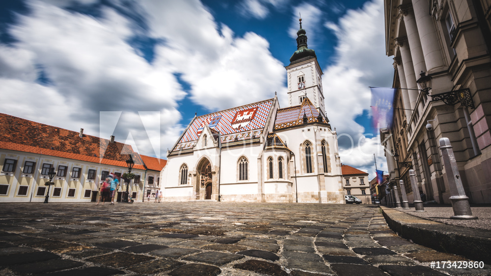 Obraz na płótnie St. Marko's church Zagreb w salonie