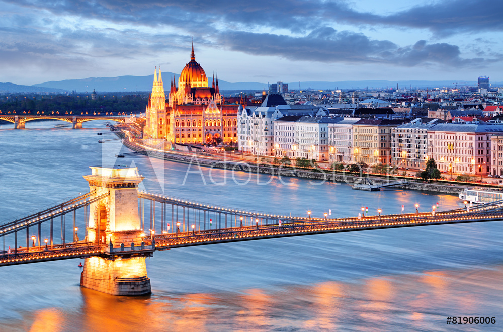 Obraz na płótnie Most Łańcuchowy i Parlament w Budapeszcie | Obraz na płótnie w salonie