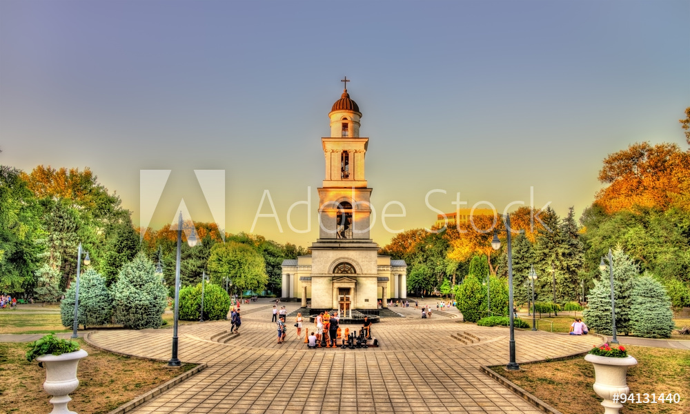 Obraz na płótnie Dzwonnica katedry Kiszyniów Mołdawia | Obraz na płótnie w salonie