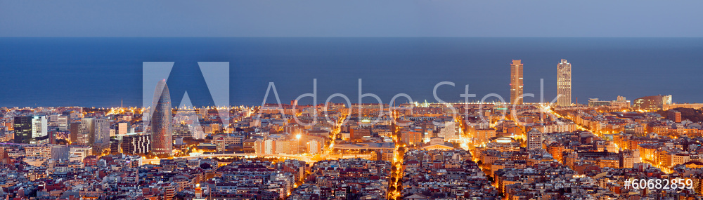 Obraz na płótnie Barcelona skyline panorama at the Blue Hour